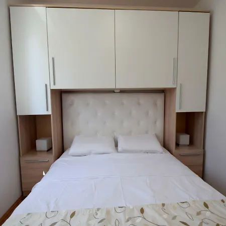 Paladin Gostinjska kuća 3*